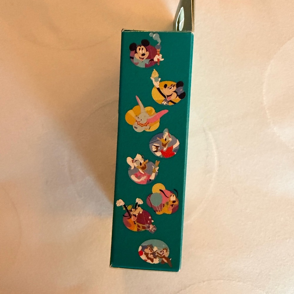 Disney Mystery box Pin Set - Picture 2 of 3